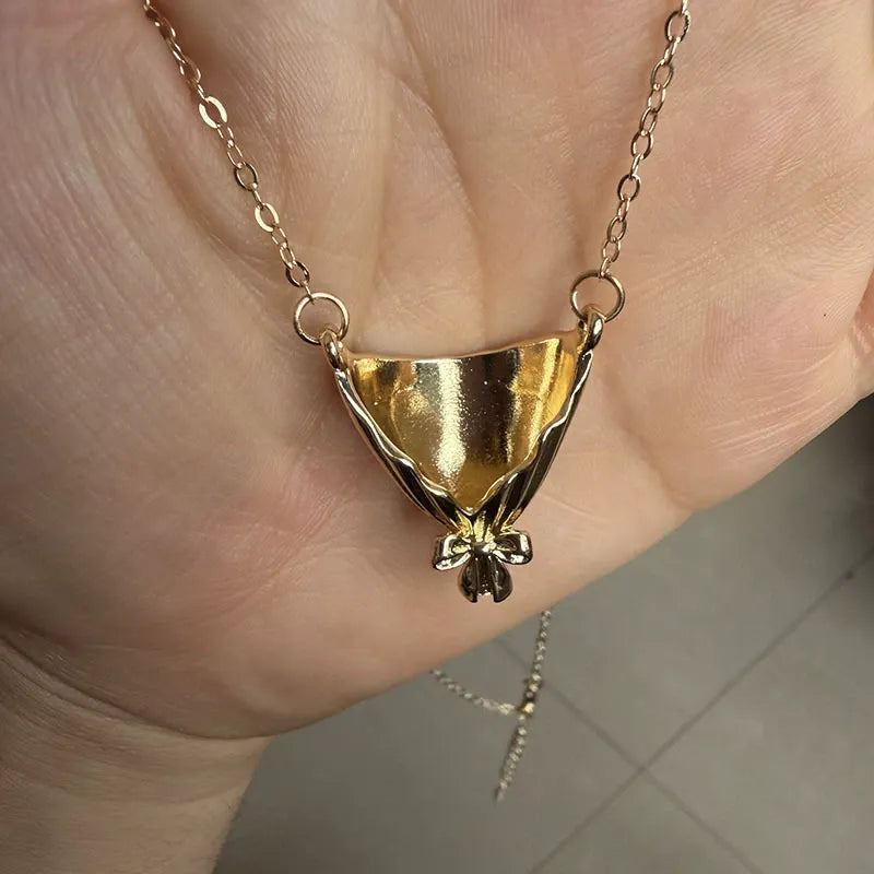 CZTICLE® Blooming Flower Bouquet Necklace – A Gift That Never Fades